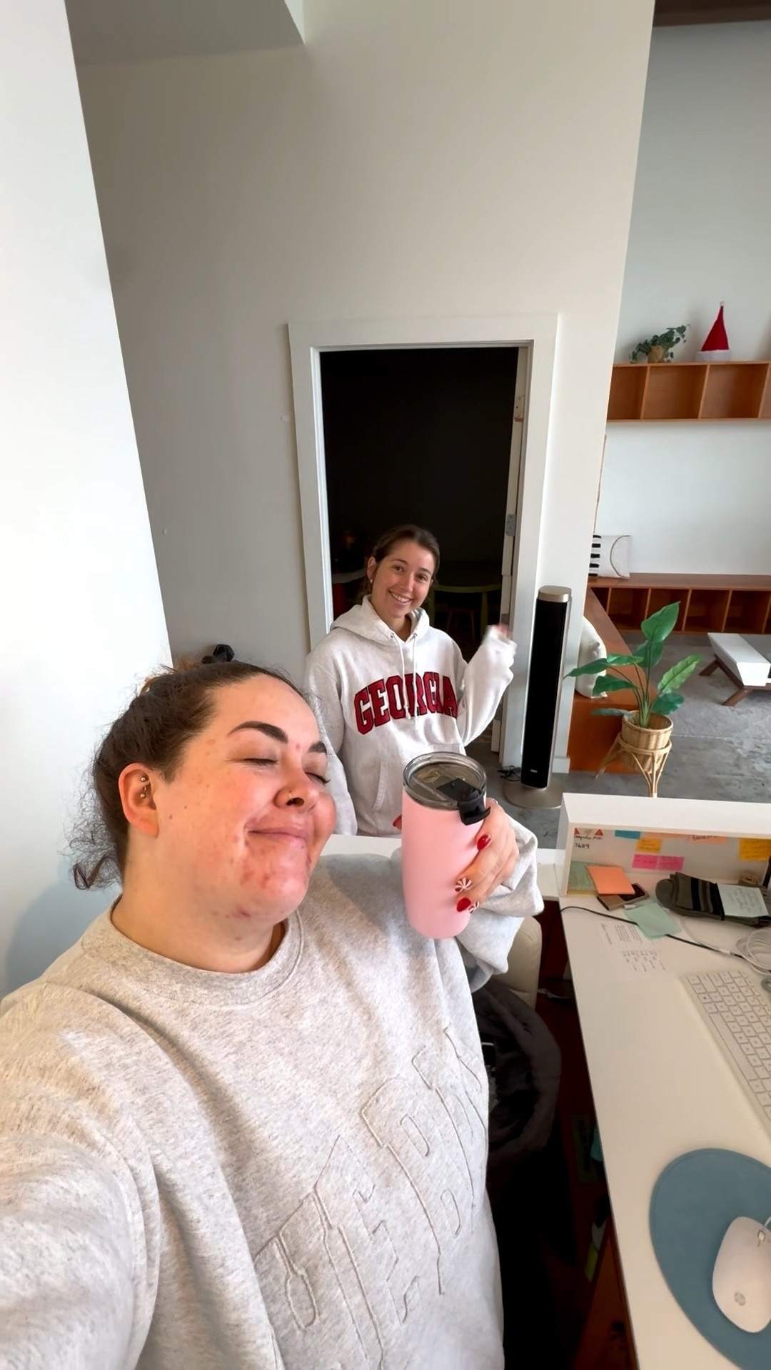 Vlogmas Day 1! 🤍✨



#LTKdayinmylife