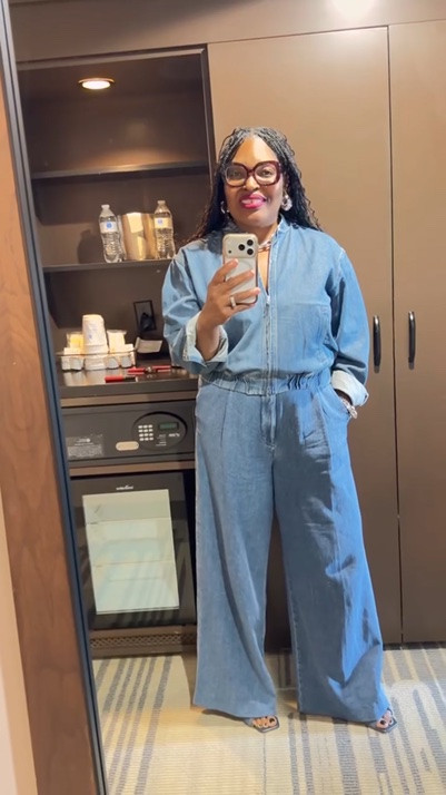 Denim matters!!
Denim can be elevated for work!!
Business casual and denim go to together!!

#LTKdayinmylife #LTKootd #LTKgrwm