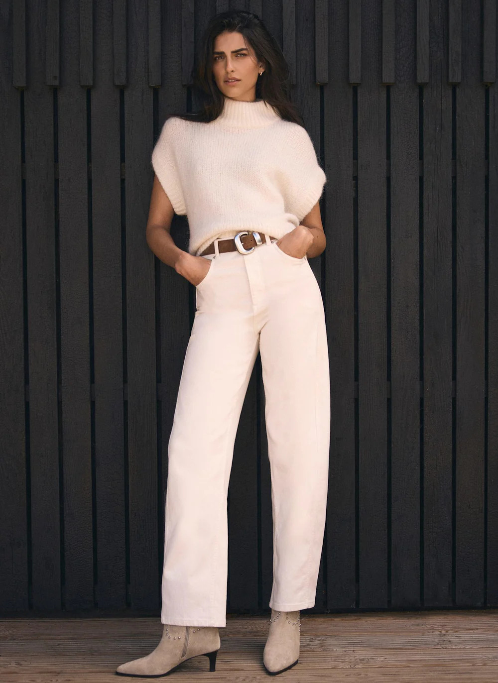 Cream Barrel Leg Jeans | Mint Velvet