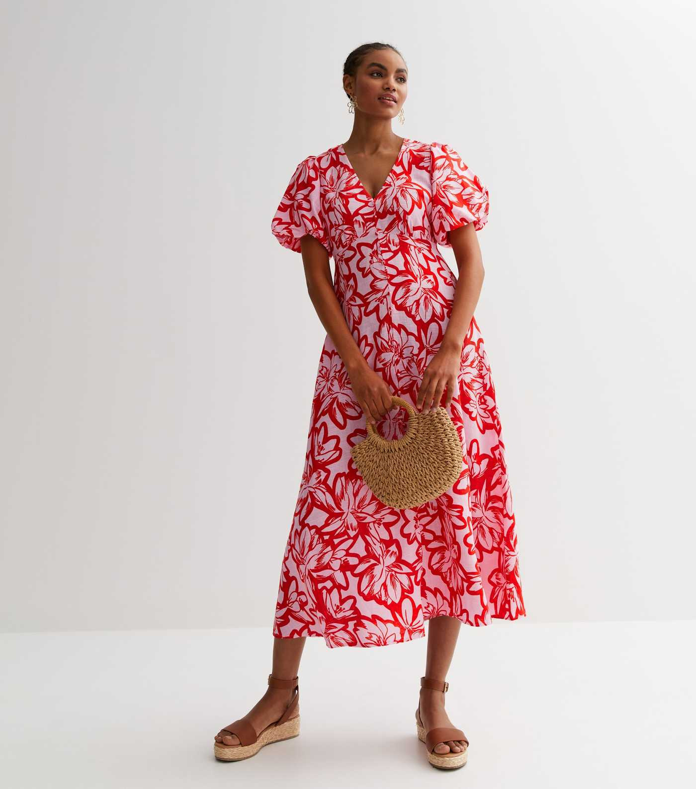 Pink Floral Puff Sleeve Midi Dress
						
						Add to Saved Items
						Remove from Saved Items | New Look (UK)