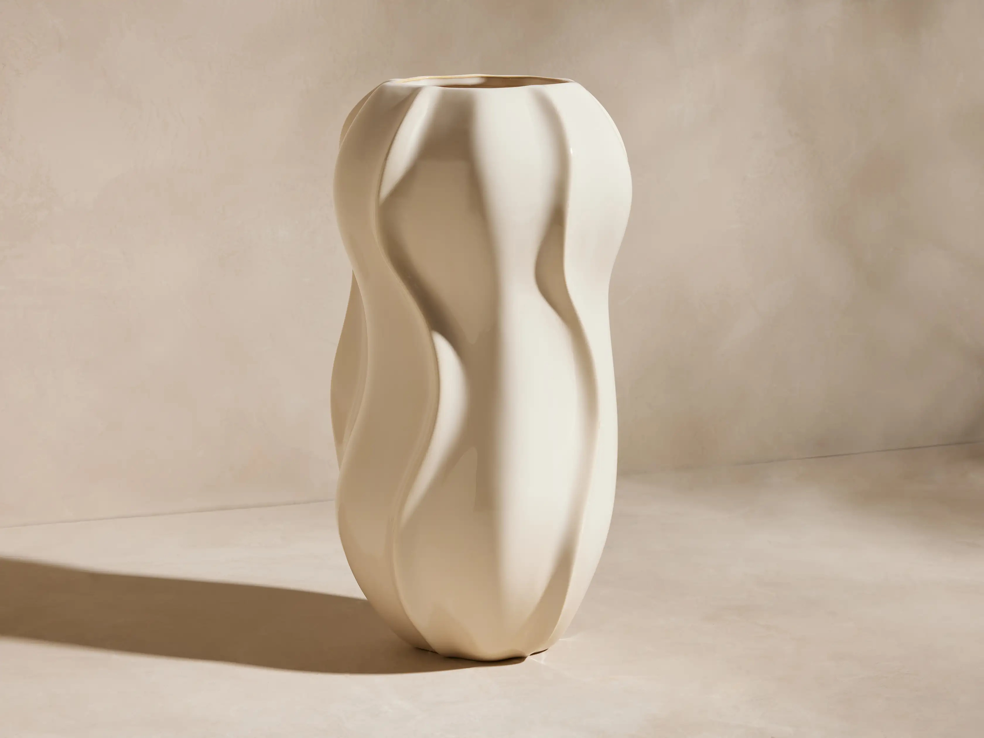 Eva Large Seedpod Vase | Arhaus