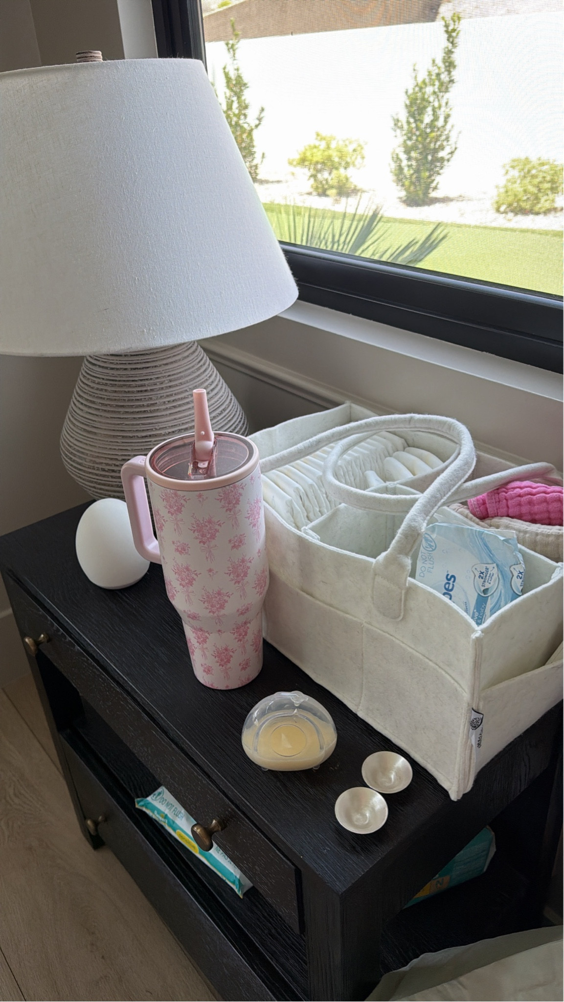 Postpartum nightstand ✨🥛 



#LTKBaby #LTKmomlife