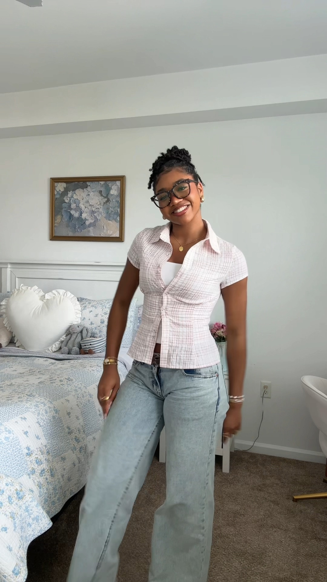 jeans are motel rocks but similar ones linked :)

#LTKBeauty #LTKStyleTip #LTKSeasonal