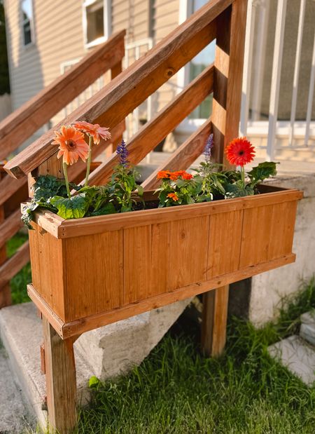 OBSESSED with this planter box and putting it on the back porch!! The flower arrangement makes it so much better too 😍

Filled it with Dahlias, Zinnias, and Salvia

Planter box ideas, planter box, home depot, patio decor, planter box flowers

#LTKHome #LTKFindsUnder100 #LTKSeasonal