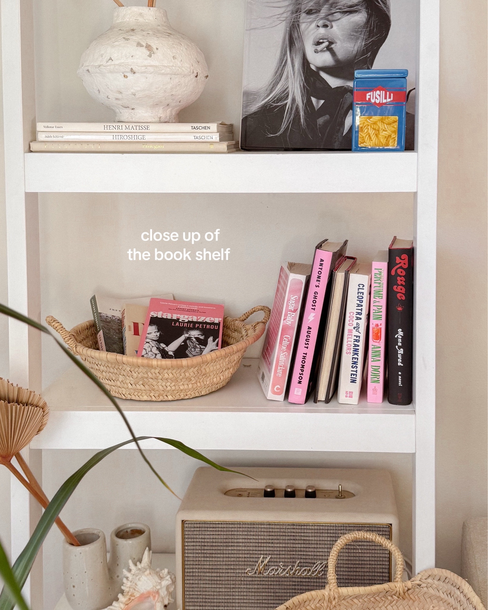 Book shelf deets 

#LTKHome