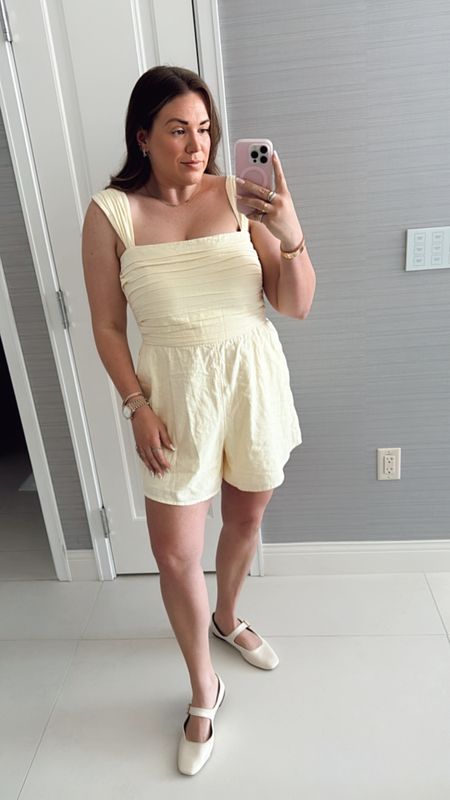 curvy pale yellow romper playsuit! wearing size large. perfect one and done outfit! 

#LTKMidsize #LTKSeasonal #LTKFindsUnder100