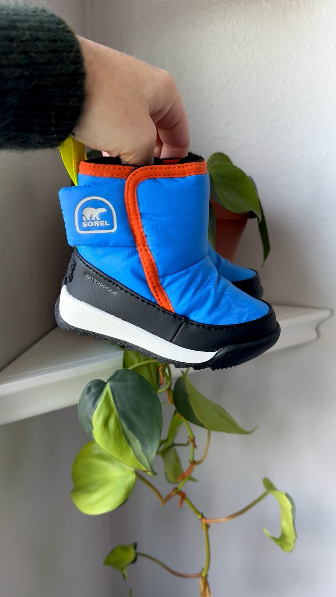 These SOREL Toddler's Whitney II Plus Waterproof Booties are not only adorable but will keep their little feet warm, dry, and comfy all season long! ☃️ Perfect for snowy play days, errands, and everything in between.
#LTKKids #ToddlerStyle #WinterFashion #KidsBoots #SORELStyle #LTKFinds #ColdWeatherStyle #CozySeason #MiniStyle #LTKFamily #KidsFashion #ToddlerFashion #LTKWinter #SnowDayReady

#LTKSeasonal #LTKKids #LTKBaby