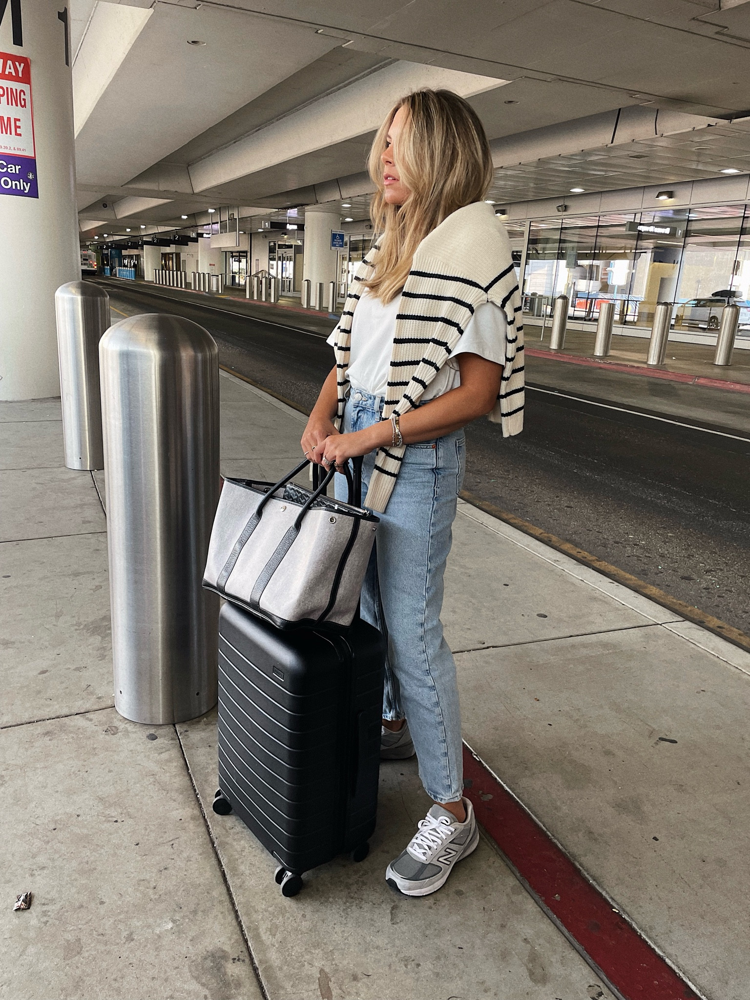Striped sweater travel look 
