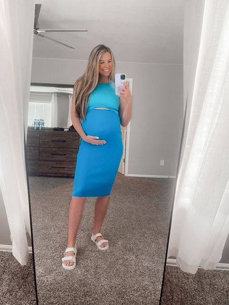 Bump friendly, maternity, sandals, spring dress, summer dress, blue dress, white sandals, pregnancy  

Wearing a small in the dress and 32 weeks pregnant so true to size. Very stretchy material. 

#LTKBump #LTKSeasonal #LTKShoeCrush