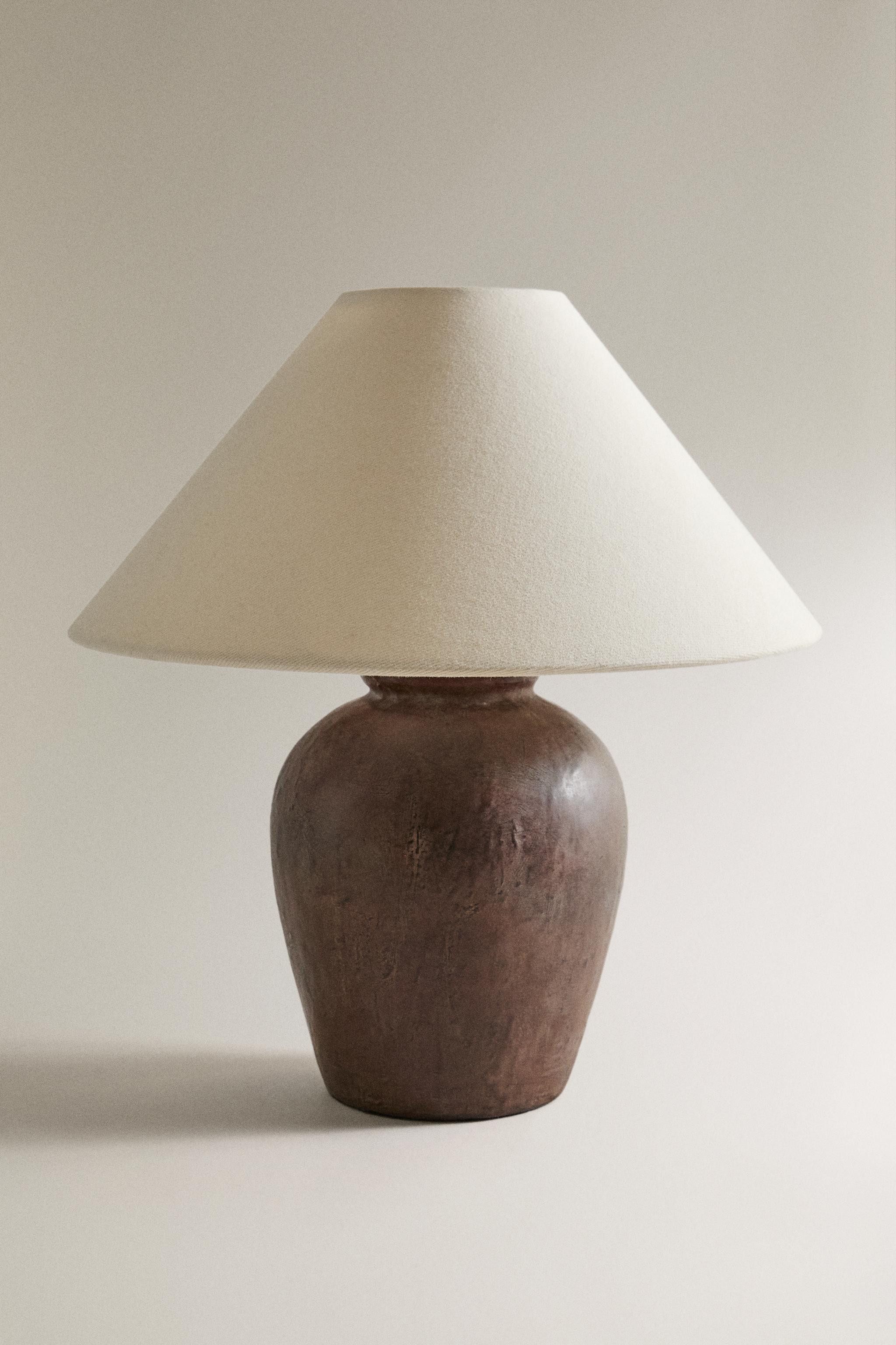 SMALL CERAMIC BASE TABLE LAMP | Zara US