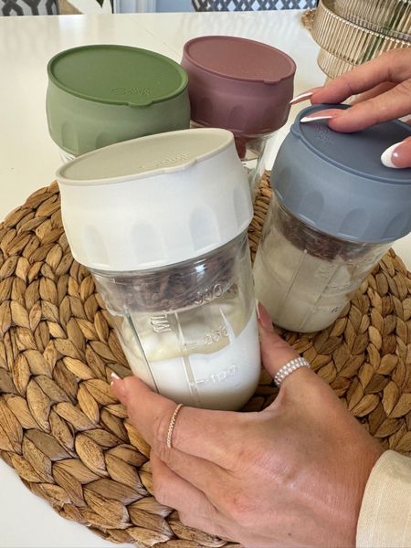 Hi beautiful!!!😊✨ Delighted to have you here!!! Aren't these just incredible!!! These Overnight Oats Containers are meal prep game-changers! With folding spoons and separate compartments, they make breakfasts on the run super easy. Snack smarter and follow me @tiffanyallison7 for more tasty tips! 🥄🍓💖 #founditonamazon #amazon #amazondeals #mealprep #overnightoats #snacksmart

#LTKFindsUnder50 #LTKFitness #LTKTravel