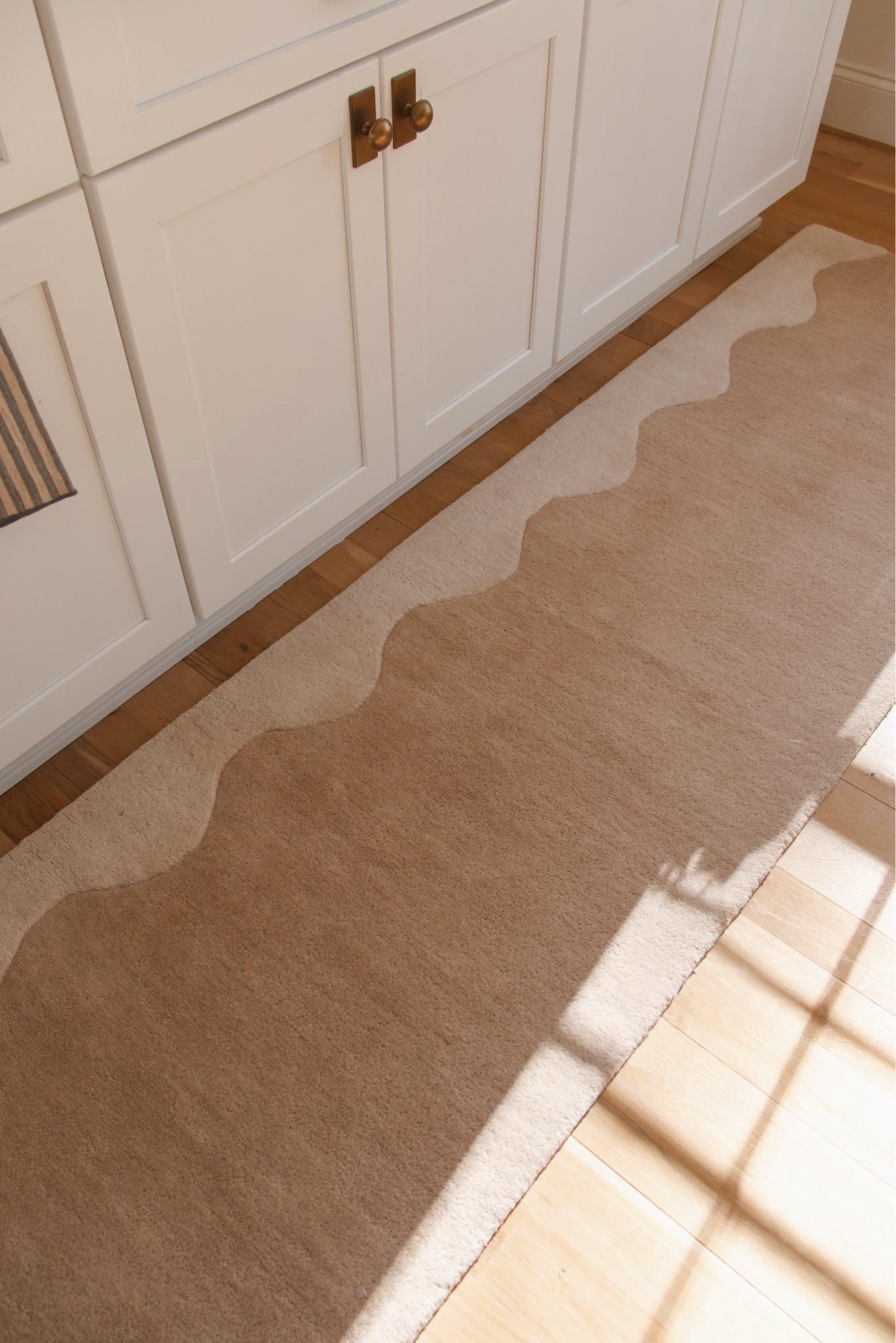 Scalloped runner 😍

#LTKHome