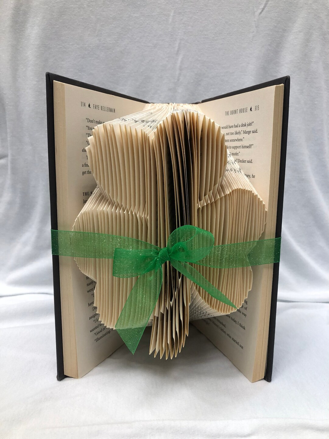 Shamrock book | Etsy (US)
