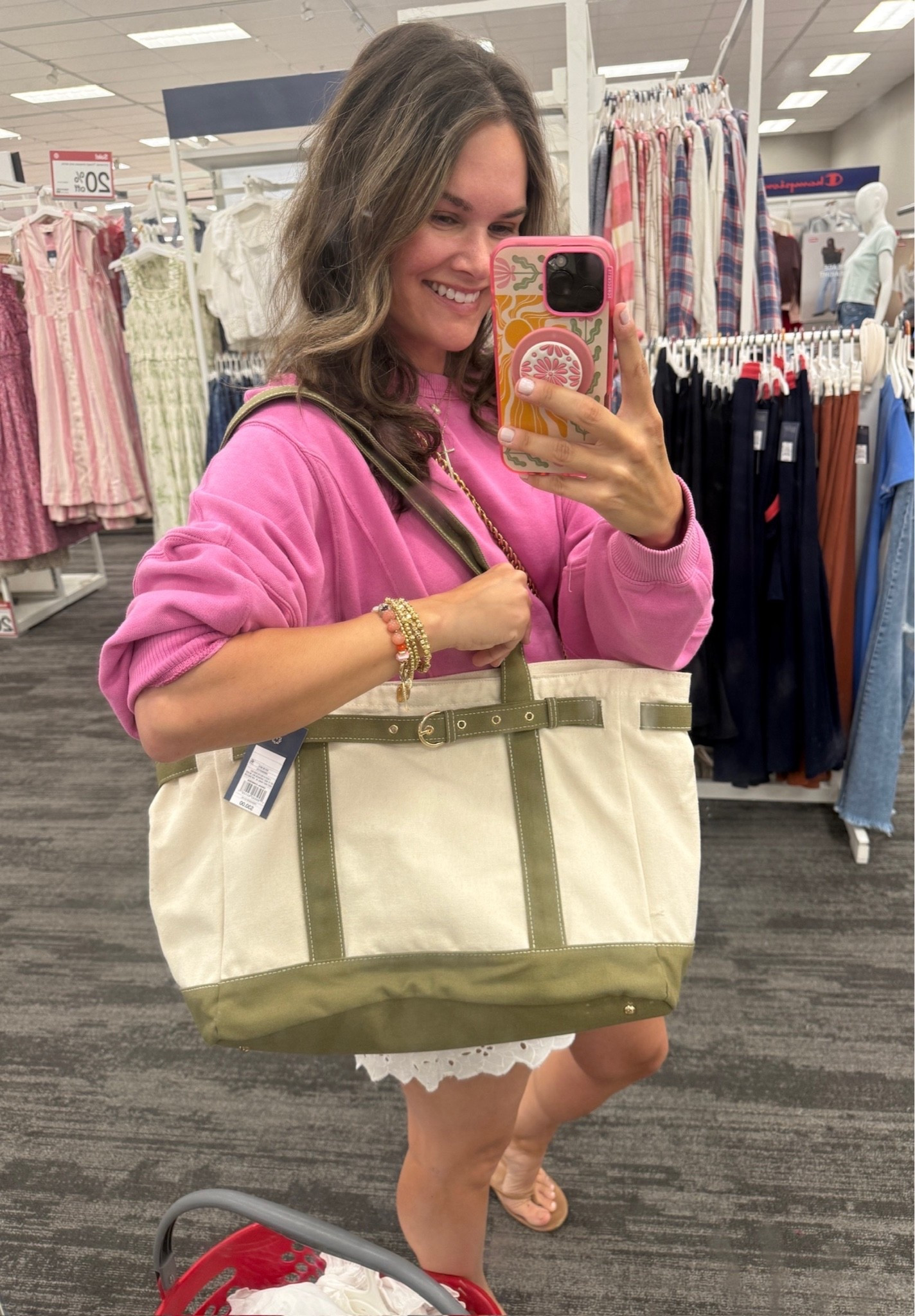 Finally found the perfect throw-everything-in Target tote! The olive green detailing is too good 🫒🤍

#LTKootd #LTKmorningroutine #LTKdayinmylife