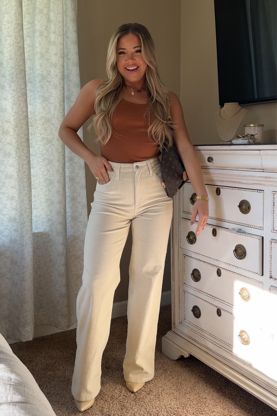 These corduroy pants are a must have for your Fall capsule 🍂 wearing size small in tank and size 2 in pants! The pants are a little long but great with heels!  I am 5’4 

Corduroy pants, camel colors, neutral colors, outfit ideas, fall fits, simple outfit idea, staple pieces, Fall capsule wardrobe ✨

#LTKfindsunder50 #LTKsalealert