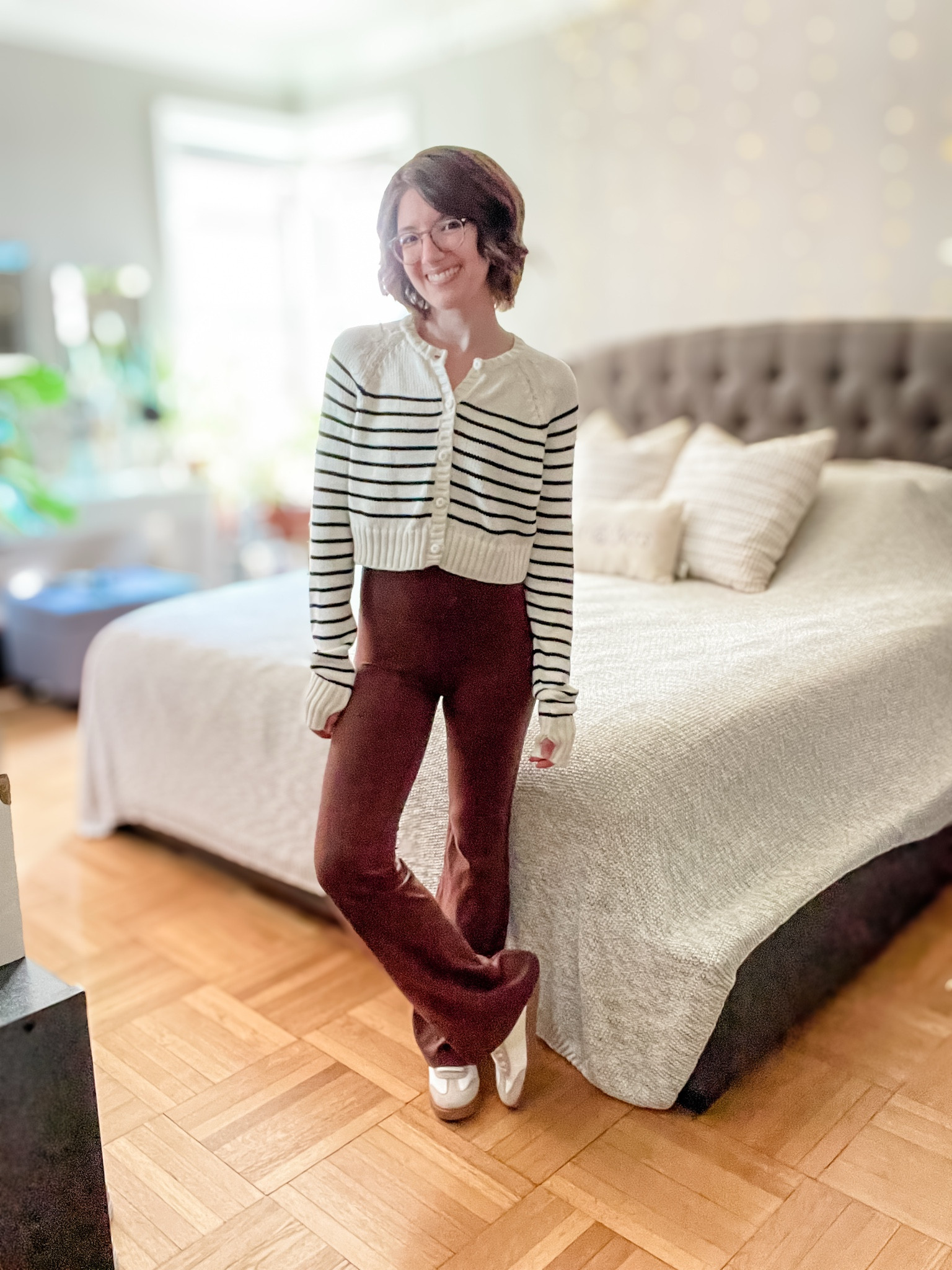 Sweater: TTS
Flare leggings: I sized up 1