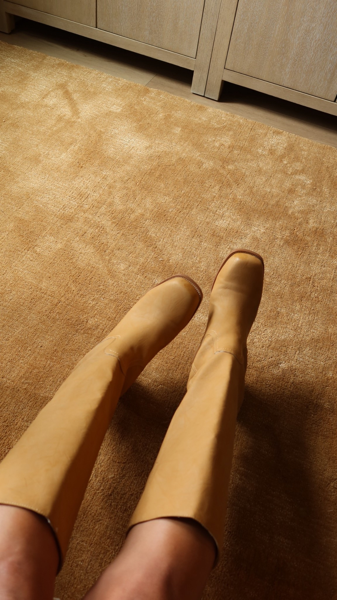 The cutest fall boots!!! True to size

Boots knee high boots 

#LTKFindsUnder50 #LTKStyleTip #LTKSeasonal