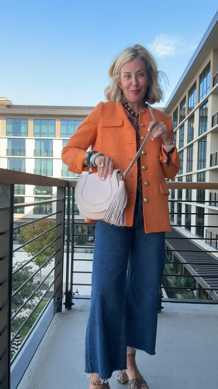 Cuteness overload with this look!! Obsessed with this jacket! 
Top - small
Jacket - xs
Jeans - 26P
Heels - 8 tts 

*code Catherine20 at Allie + Bess 
*code Catherine15 at Gigi New York

#LTKootd #LTKmomlife #LTKCon