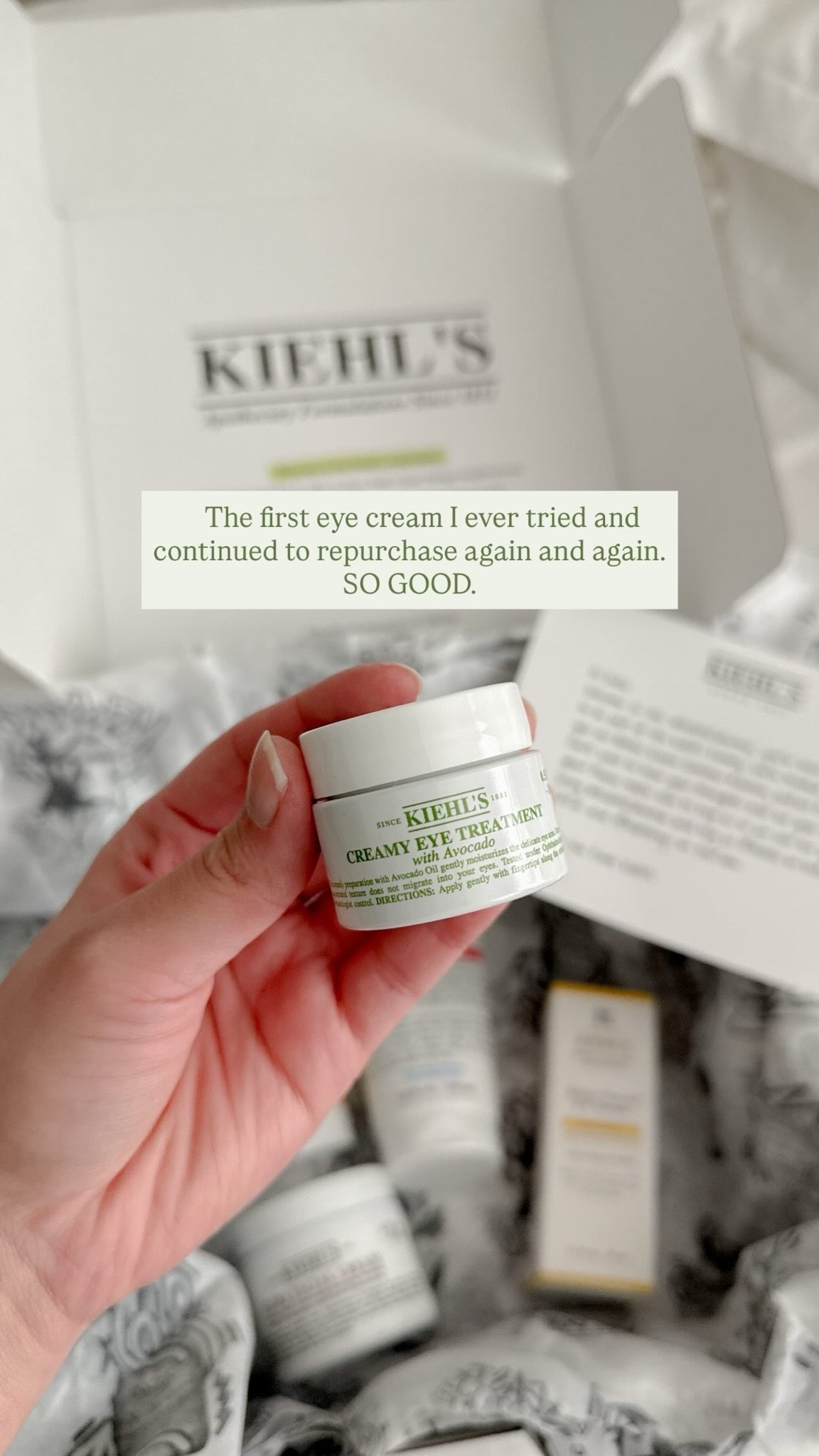 The best eye cream for dry under eyes 🤍

A little goes a long way! Lasts a long time.

@kiehls #ad

#LTKselfcare #LTKBeauty #LTKmorningroutine