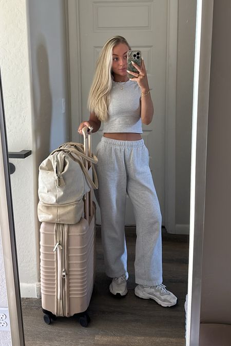 airport outfit ✈️
wearing XS in top and bottoms