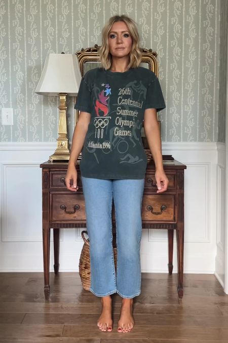 Xs in tee
27 in jeans 