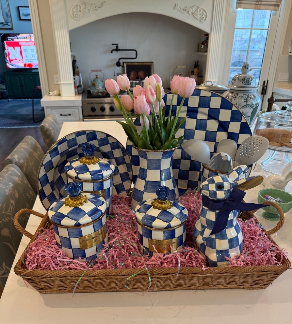 Gorgeous kitchen and home finds! m

#LTKHome