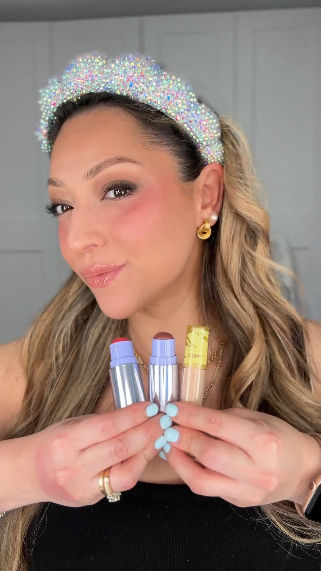 What do we think of this blush technique!?
I absolutely looooved it!😍💕

MAKEUP

Kosas concealer- shade 3.6C
Kosas blush stick- in muse and vibration

Have you tried this blush technique yet? I can't believe how flawless it turned out, and definitely 40+ friendly❤️



Makeup tutorial, easy makeup tutorial, trying viral makeup hacks, easy blush, blush tutorial, blush stick, cream blush, blush and concealer hack, painted by ester.

#LTKsummer #LTKcanada #LTKbeauty