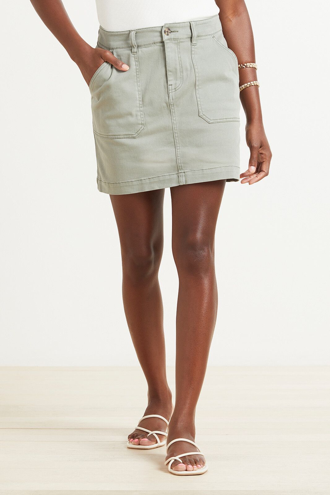 FAHERTY Utility Mini Skirt | EVEREVE | Evereve