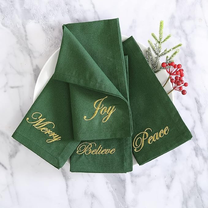 Elrene Home Fashions Holiday Sentiments Seasonal Sayings Cloth Dinner Napkins, Set of 4, 17 Inche... | Amazon (US)