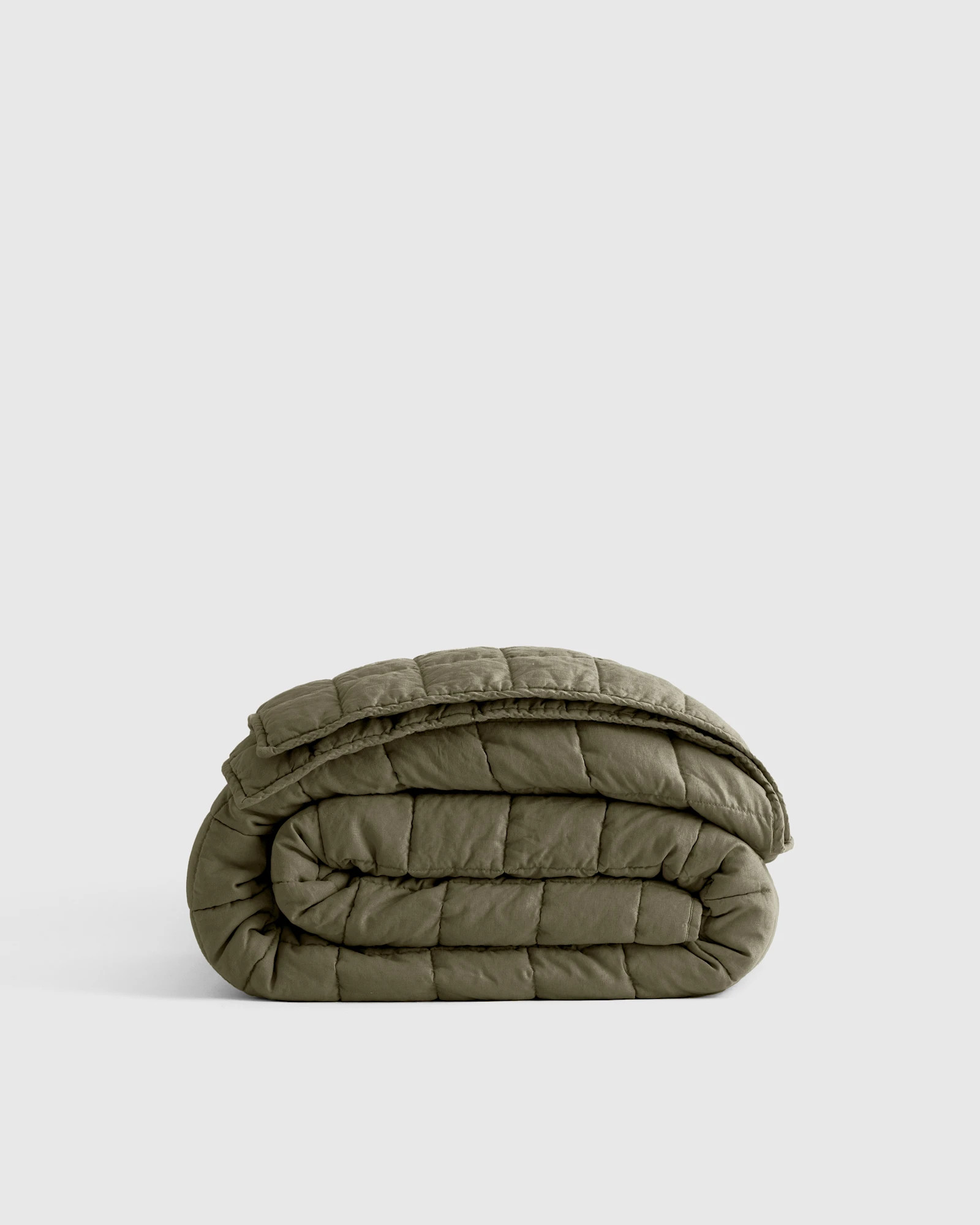 Quince | European Linen Box Quilt in Tobacco, Size Twin | Quince