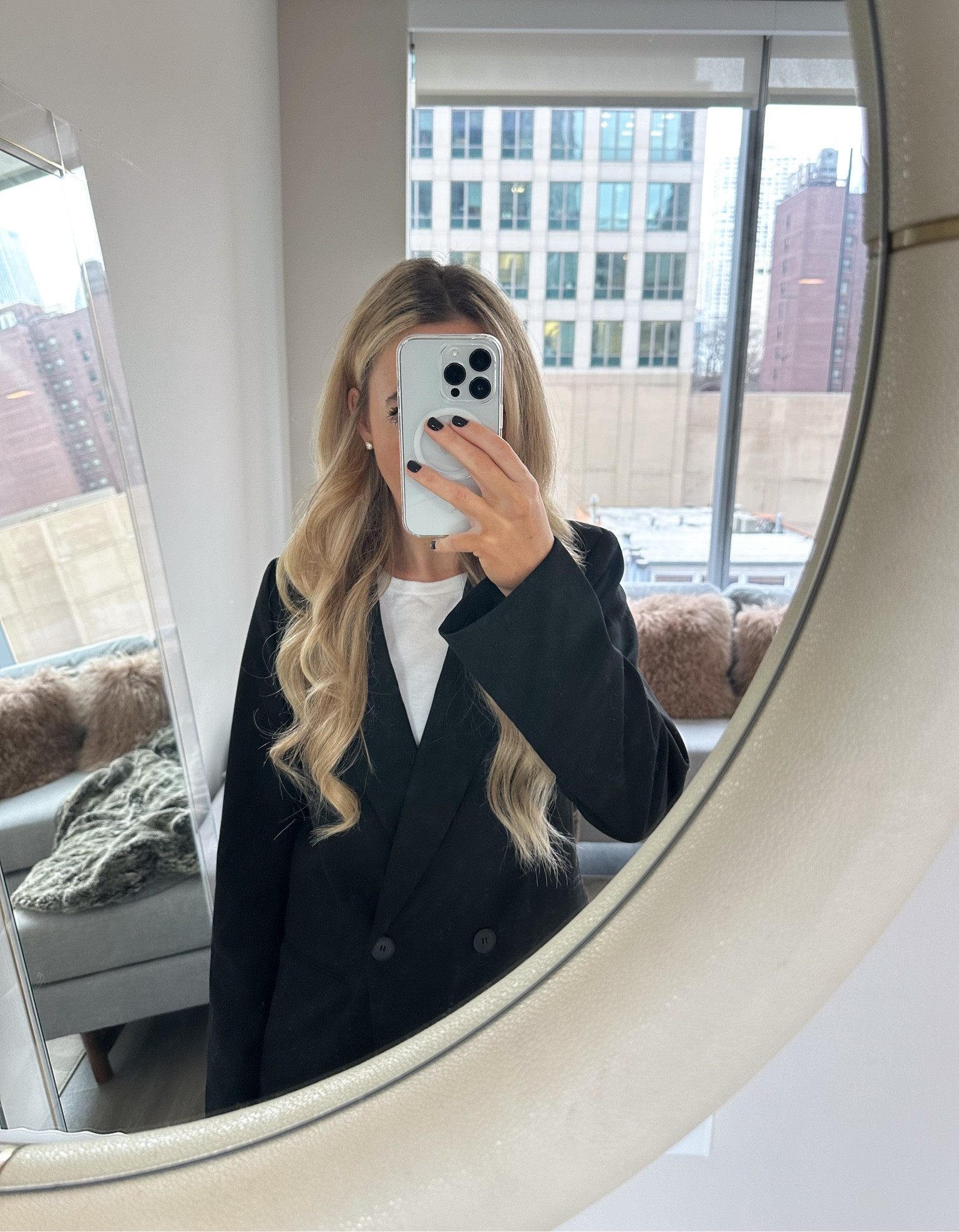 blazer outfit- also linked other black blazers under $100


workwear outfit for women
affordable workwear 
in office outfit
business professional

#LTKworkwear #LTKfindsunder100 #LTKMostLoved

#LTKWorkwear #LTKSeasonal #LTKFindsUnder100