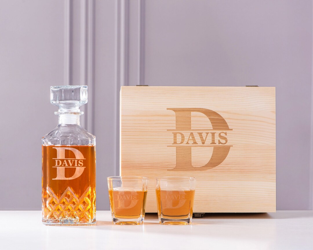 Christmas Gift Personalized Whiskey Decanter Set With Wood - Etsy | Etsy (US)