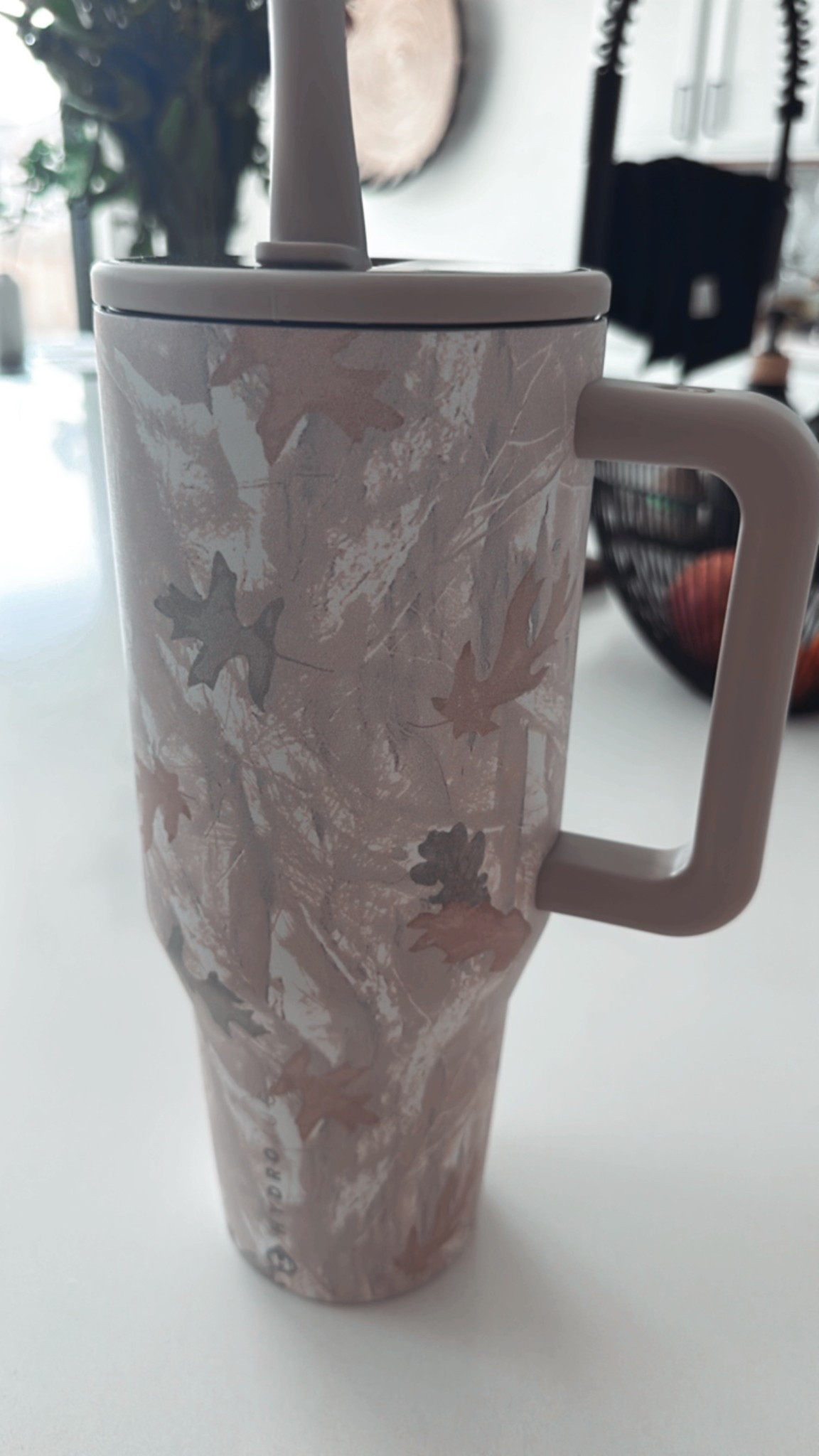 My camo obsession is real!😂

#LTKSeasonal #LTKU #LTKHome