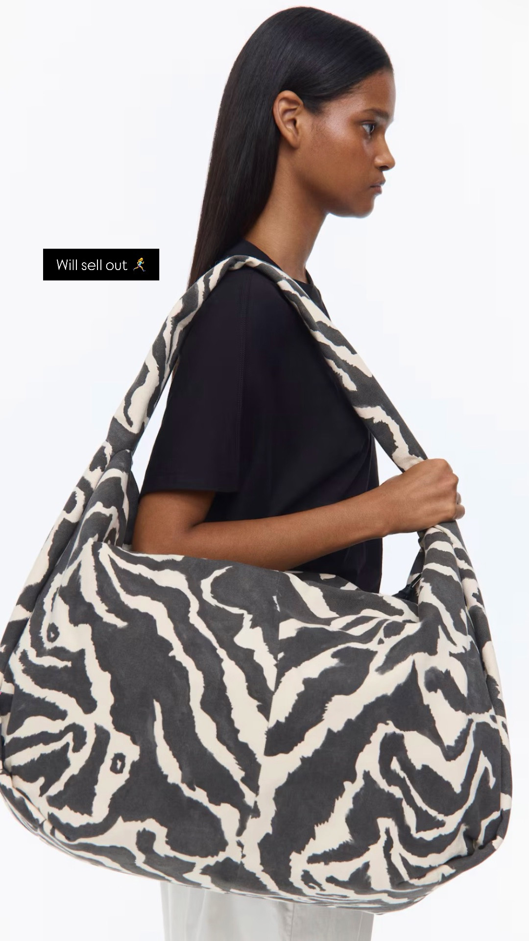 I ordered this oversized zebra bag so fast!!

#LTKootd #LTKPetite #LTKSeasonal