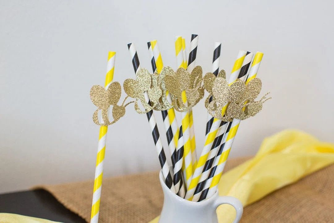 Bee Straws, Bumble Bee Party Decorations, Bumble Bee Birthday, Bee Bridal Shower, Bee Baby Shower... | Etsy (US)