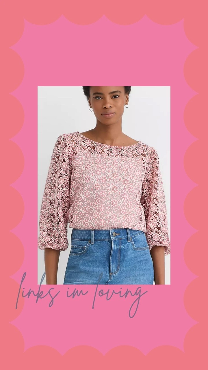 Daily favs:: eyelet top, scallop detail jeans 

#LTKSeasonal