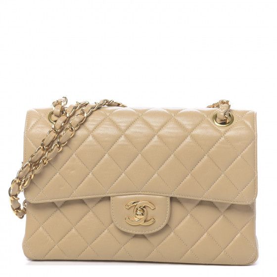 CHANEL

Lambskin Quilted Small Double Sided Flap Beige


96 | Fashionphile