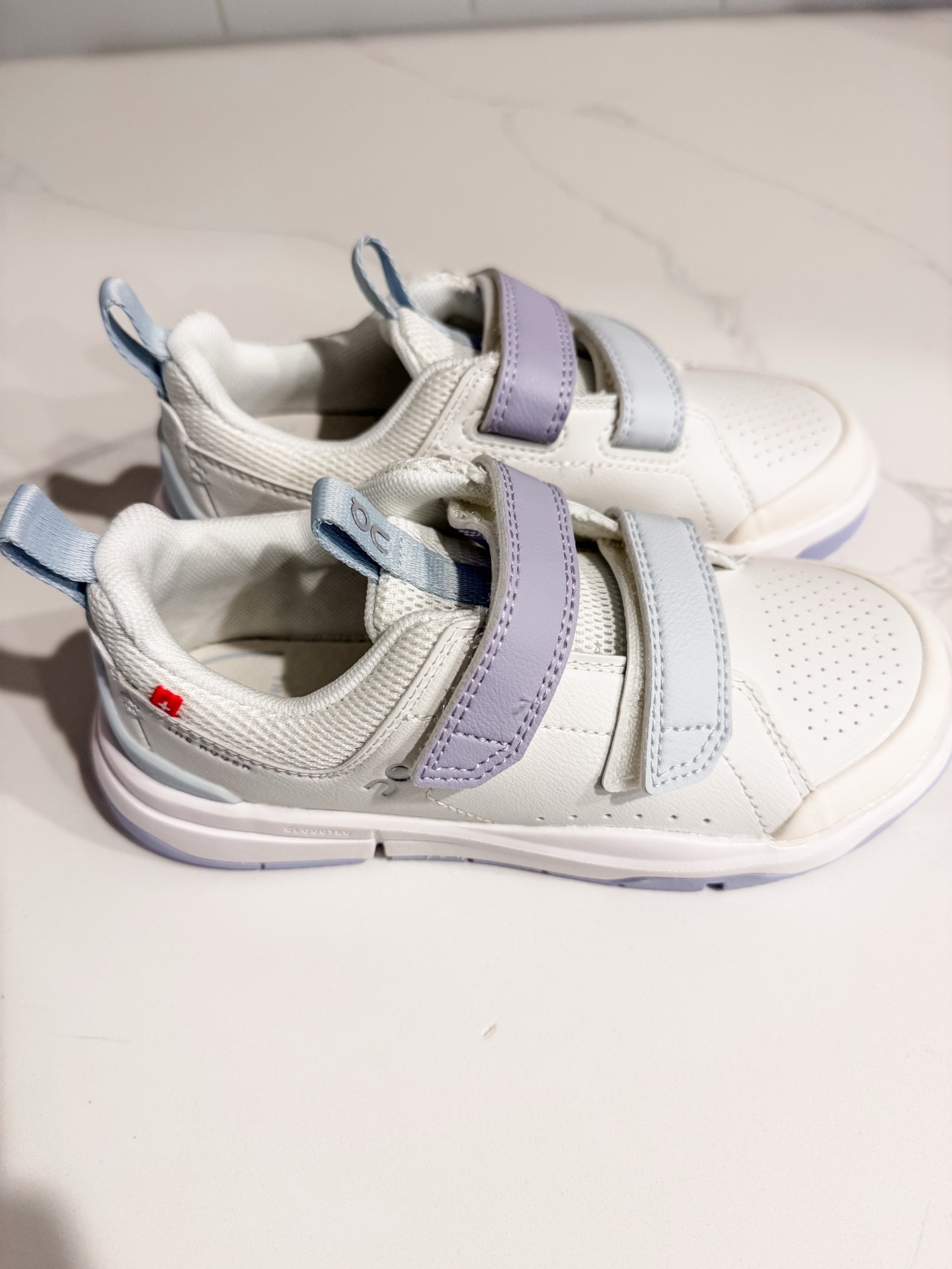 Cutest On clouds for back to school for sissy! On sale during the NSALE!

Just a few sizes left!

NSALE | sale | Nordstrom anniversary sale | sneakers | tennis shoes | Velcro | back to school | active | athletic | fitness | fit | child | kids | toddlers | boys | girls

#LTKSaleAlert #LTKKids #LTKActive