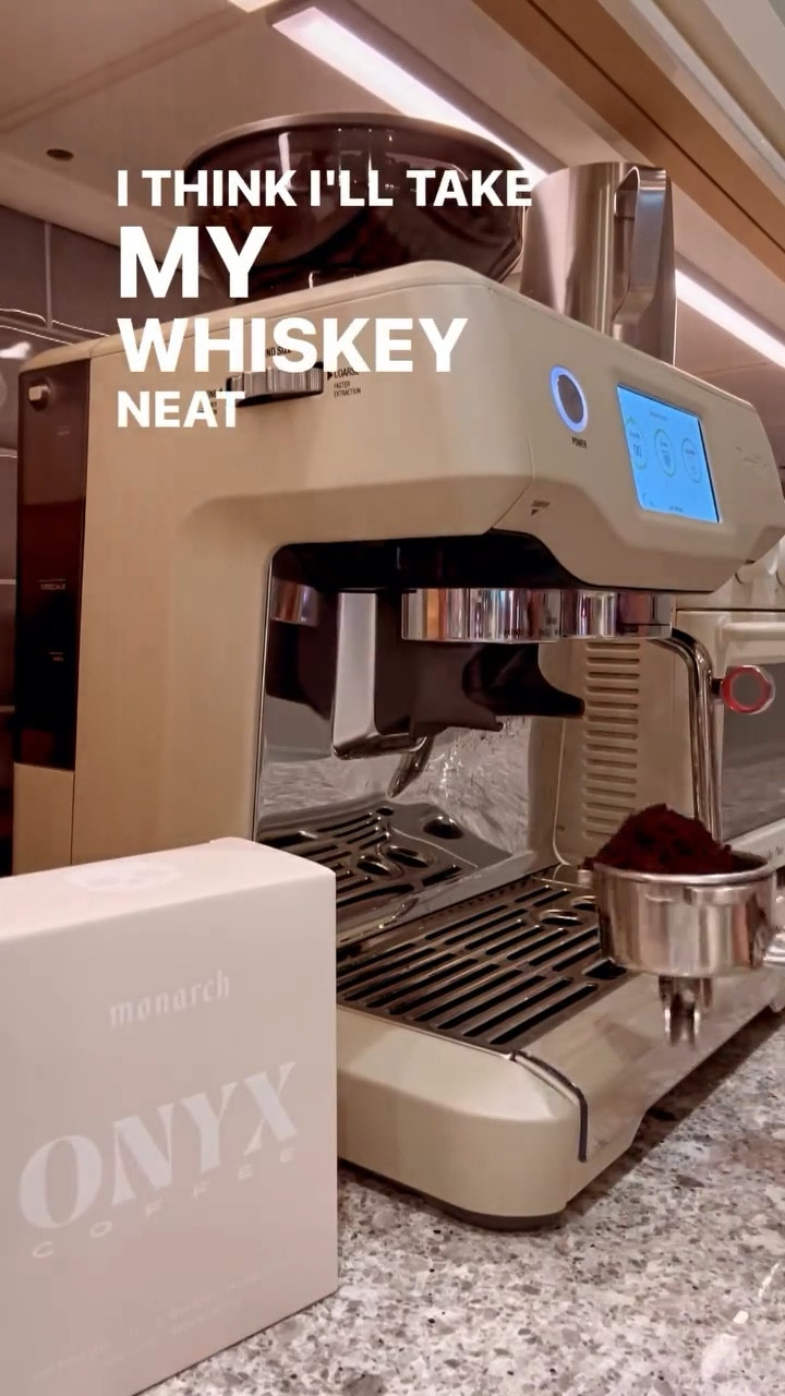 Neutral home, but make it bold, black coffee to power this mom life ☕
breville mornings, no sugar needed — just the right song + the right machine 🎶
linked my exact espresso setup for anyone who’s ready to ditch the drive-thru.

#LTKFamily #LTKHome #LTKSaleAlert