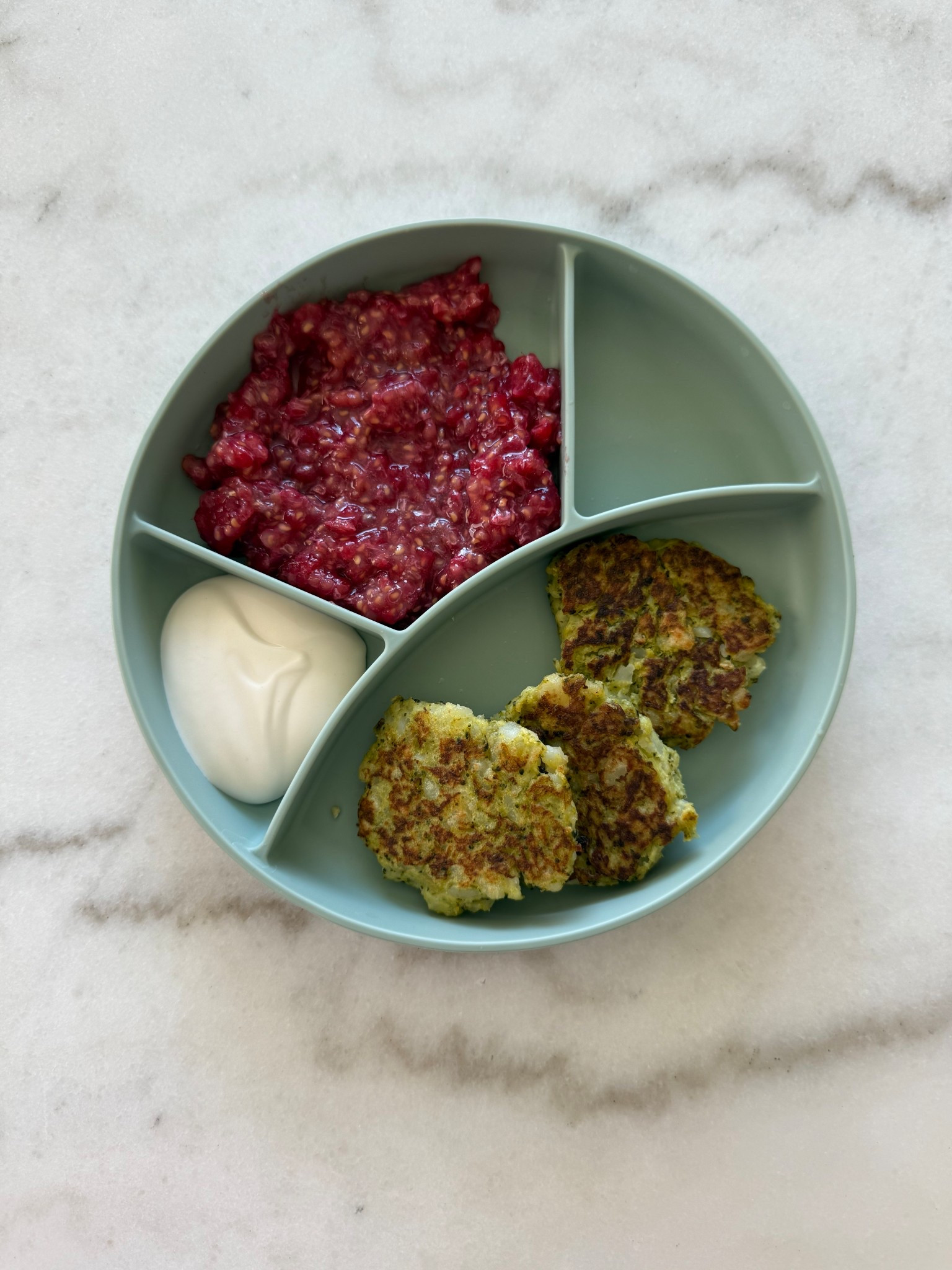 Mealtime made simple. Loving this baby plate, easy to clean, stays put, and looks cute too. Linked our go-to.

#LTKKids #LTKFamily #LTKBaby