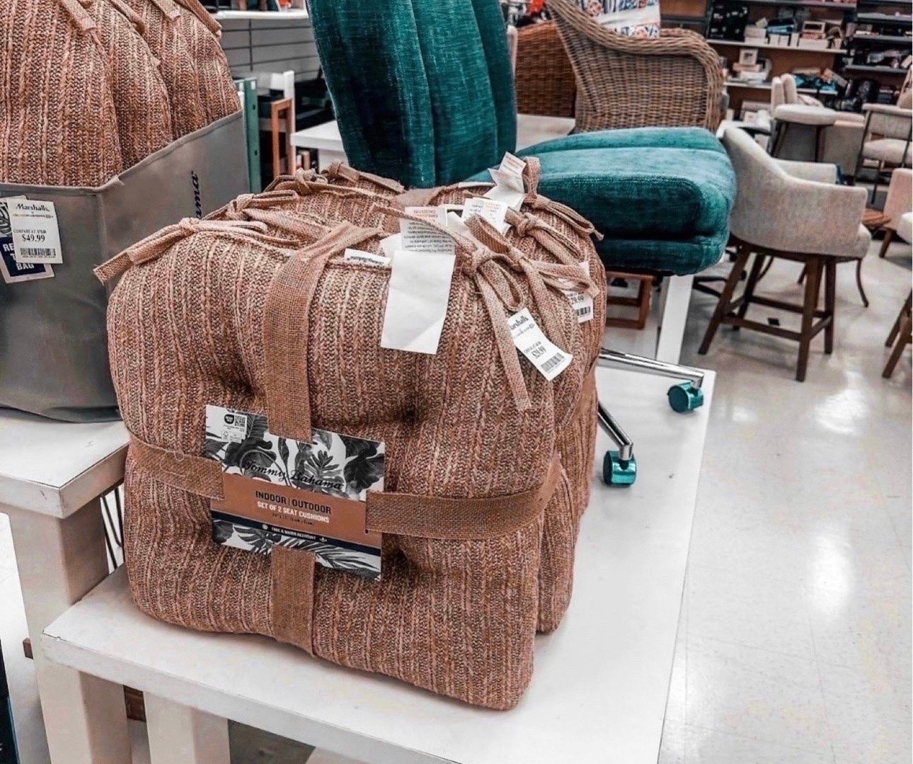 Instant backyard glow-up! 🌴 These Tommy Bahama cushions are the perfect mix of comfort and style. Durable enough for the outdoors, but pretty enough for a sunroom.
#OutdoorDecor #BackyardVibes #SummerStyle #HomeRefresh #TommyBahama

#LTKHome