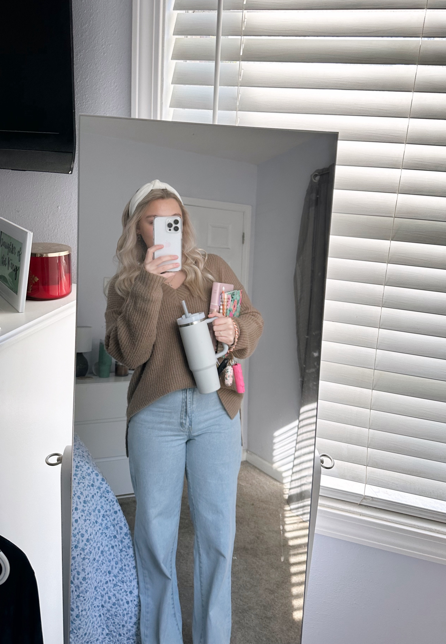 can’t link my cross necklace , but it’s from jared🫶

#LTKfindsunder50 #LTKxTarget