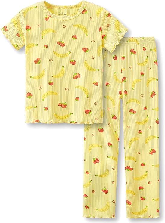 Beezizac Toddler & Little Girls Pajamas Ditsy Floral/Strawberry Tee & Pants PJ Set Size 2T- 10 | Amazon (US)