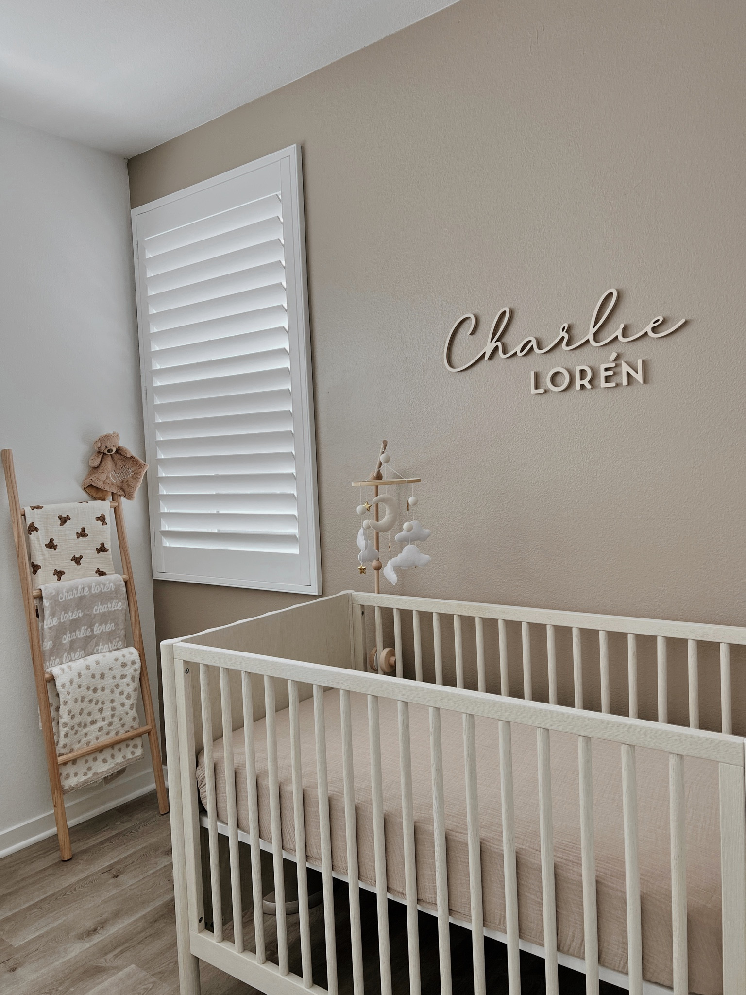 A little peak into Charlie’s nursery 🧸
#nursery #nurserydecor #babygirlsroom #homedecor #neutraldecor

#LTKhome #LTKbaby