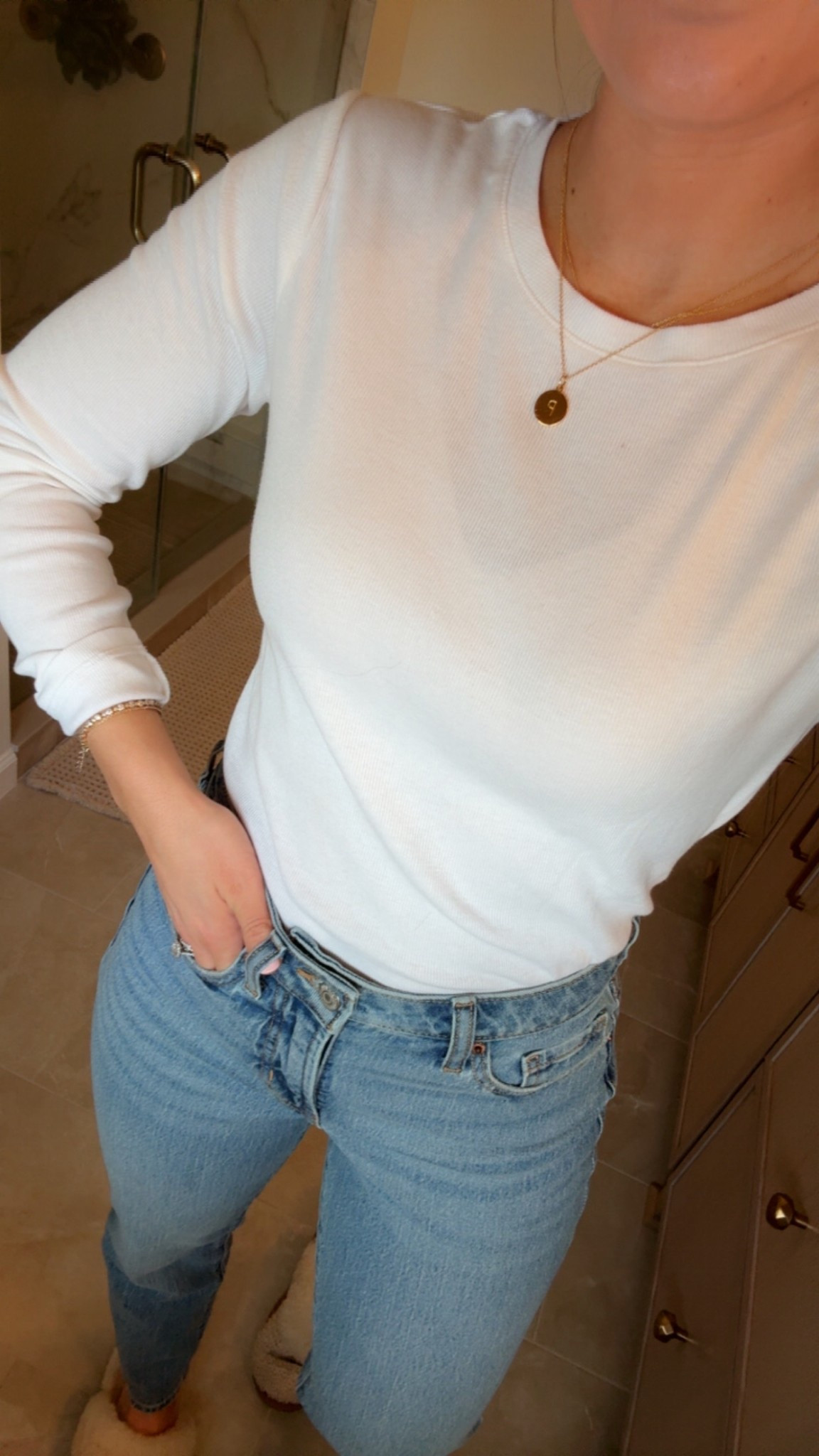 Favorite long sleeve shirts. Great basic and great for layering. Wearing size small!

#LTKdayinmylife #LTKmorningroutine #LTKmomlife