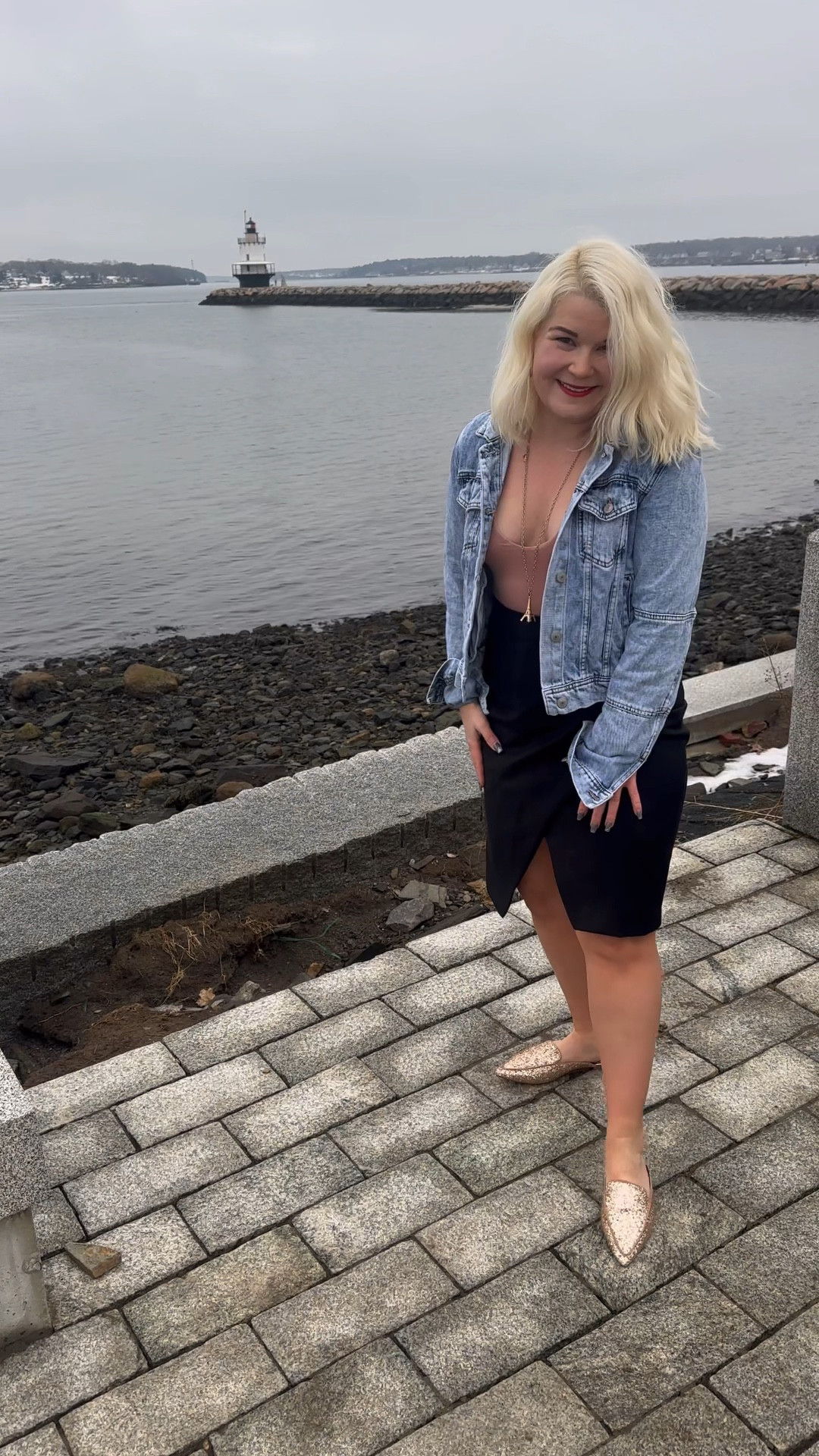 One body suit from Lulu’s styled multiple ways

#LTKVideo #LTKfindsunder100 #LTKmidsize