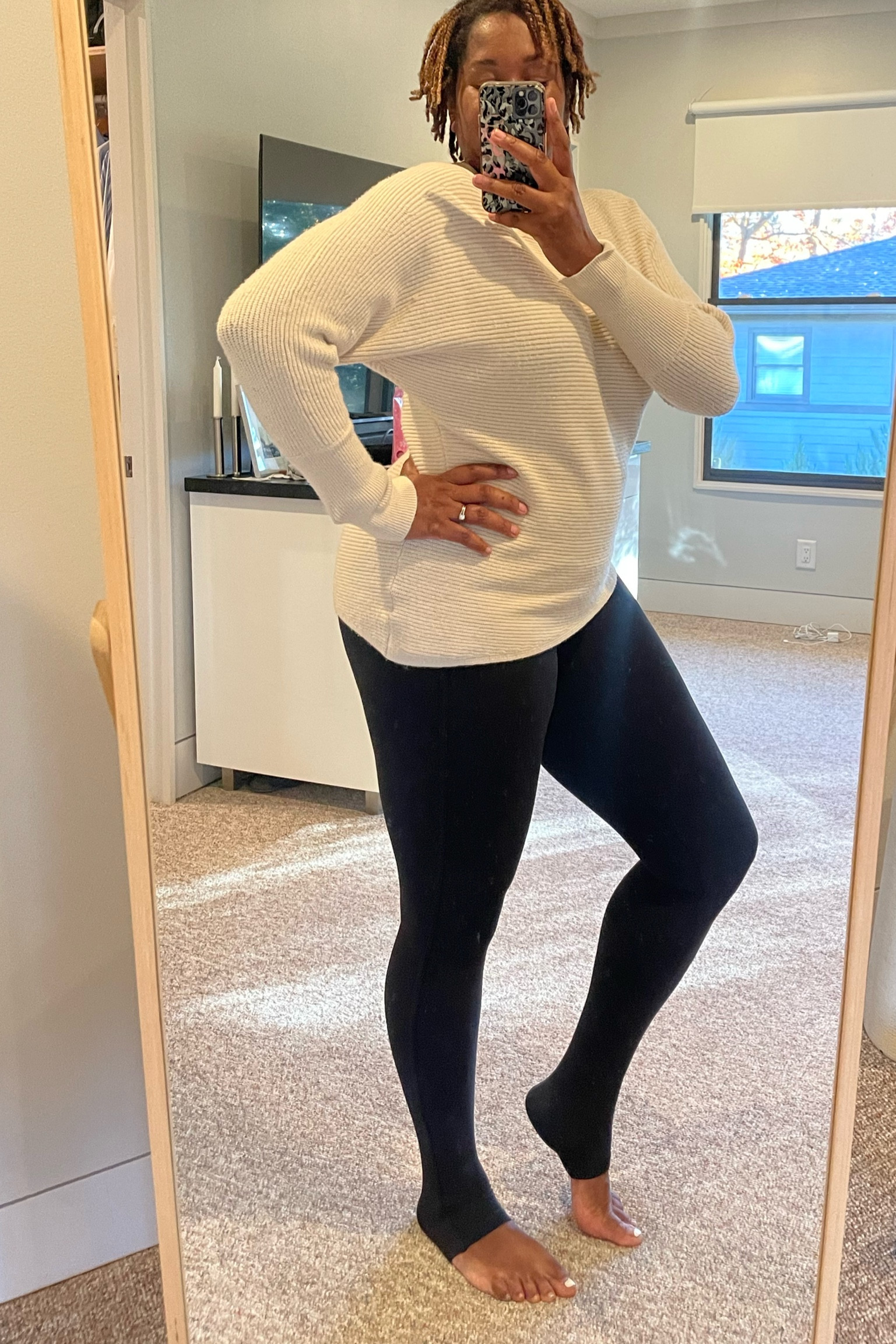 Very rarely do I find tights that are long enough to go under my foot! This time Athleta was 100% SPOT ON! I’ll be giving the Elation Over the Heel tights a try on my upcoming international flights. They’re buttery soft! SNAG SOME
NOW! 

#LTKGiftGuide #LTKcurves #LTKtravel