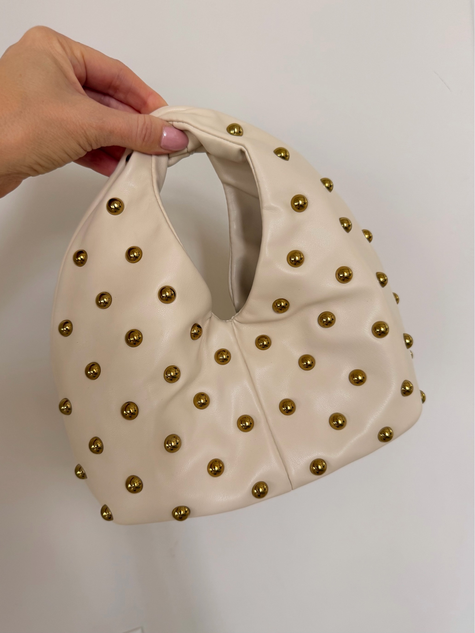 Loving this studded bag 💕

#LTKgrwm #LTKootd #LTKdayinmylife