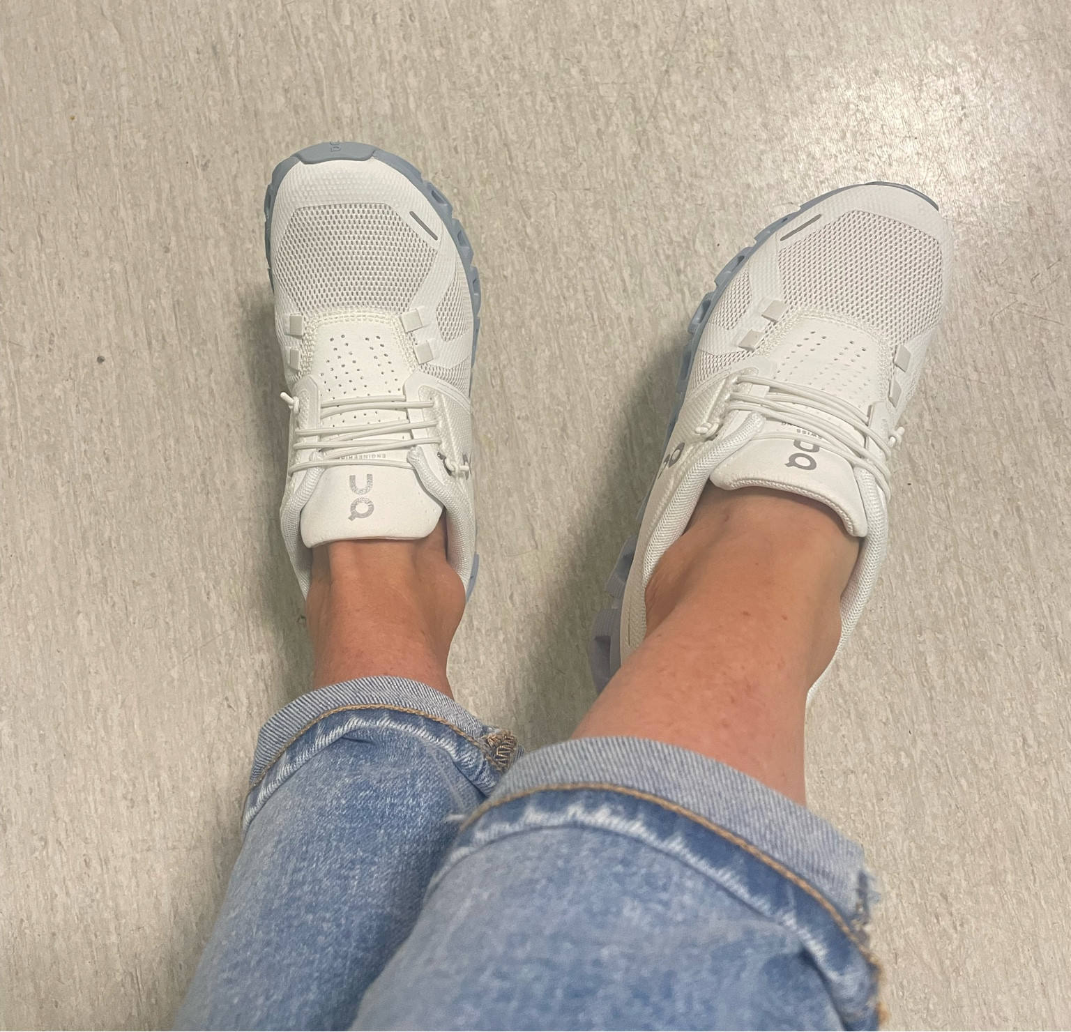 Cloud women sneakers #valentinegifts #showyourlove 

#LTKSeasonal #LTKfit #LTKstyletip