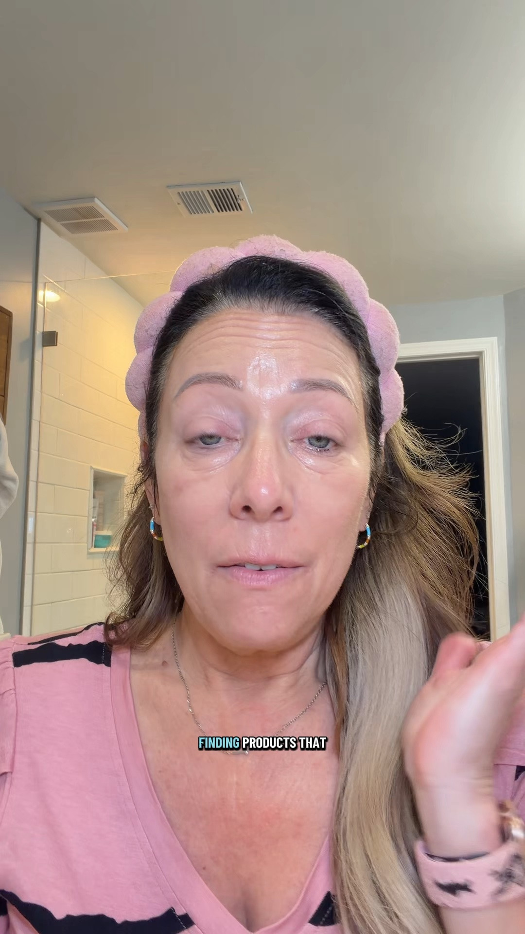 If you want SPF, coverage, AND color correction in one step… this is SO convenient. #sadoer
#spf50
#concealer
#spfmakeup
#over50beauty